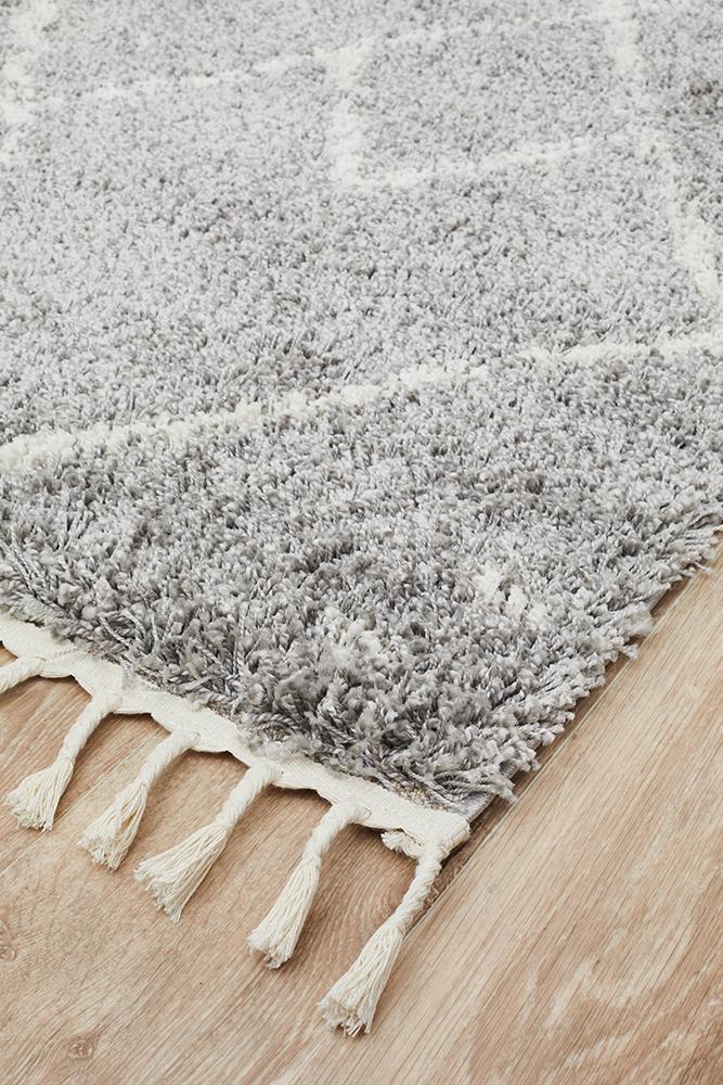 Saffron 44 Silver RugSAF-44-SIL-170X120Rugtastic