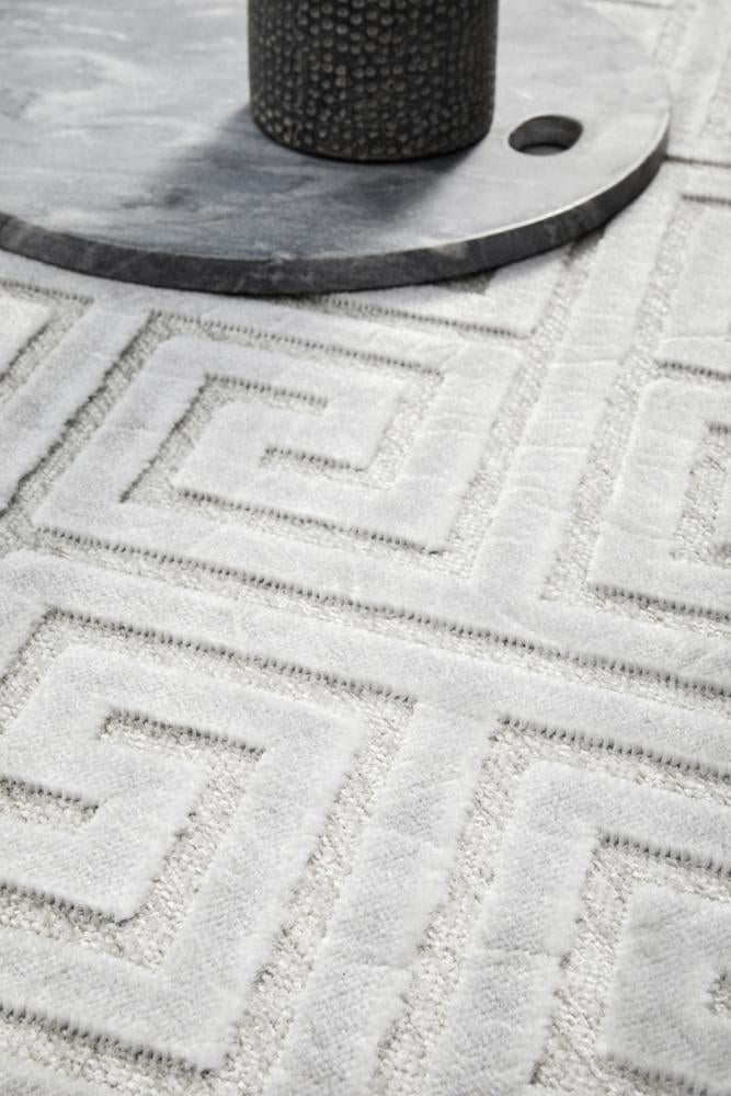 York Alice Silver RugYRK-ALIC-SIL-230X160Rugtastic