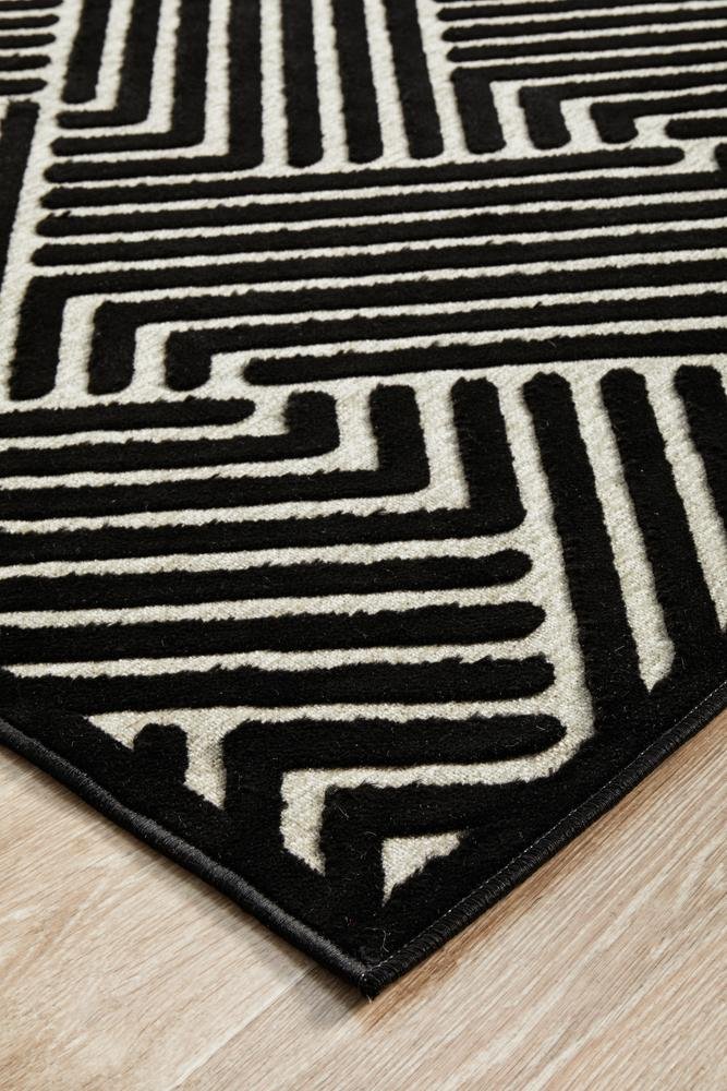 York Cindy Black RugYRK-CIND-GLD-230X160Rugtastic